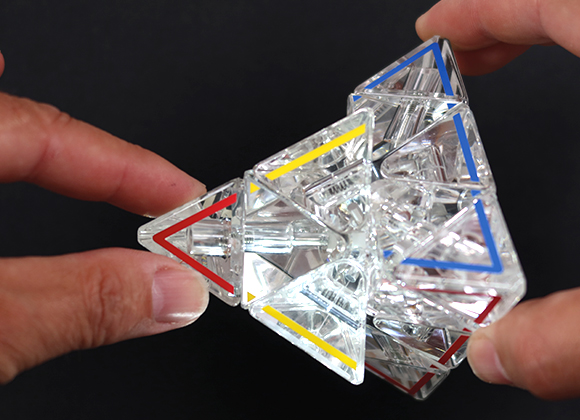 pyraminx-crystal-1200x900-1-ojskjlgg77oorc5ytj8z3z2yugrhz1ooe0idl0vgiw
